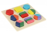 Drewniana edukacyjna układanka geometrycznych kształtów