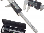 Elektroniczna cyfrowa suwmiarka 150 mm z wyświetlaczem LCD