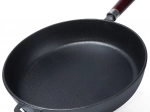 Żeliwna patelnia Cast Line 30 cm