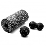 Zestaw do masażu 3w1 z wałkiem i piłkami – Czarno-biały