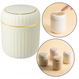 Mini kosz na śmieci z zieloną otwieraną pokrywą