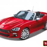 Bburago Fiat 124 Spider czerwony 1:24 model
