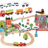 Drewniana kolejka z pociągami na baterie