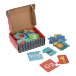 Edukacyjna układanka alfabet od Petit Collage